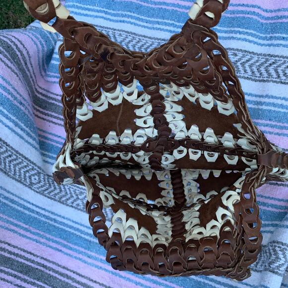 VINTAGE 70's HUGE LEATHER LINKS BAG IN AMAZING CONDITION - Picture 4 of 4